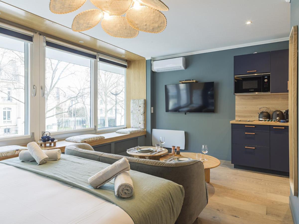 Ferienwohnung The Blue Alma Eiffel Tower Paris Exterior foto